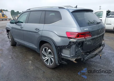 2022 Volkswagen Atlas 2.0T Sel from USA, damaged, VIN 1V2BP2CA5NC517965